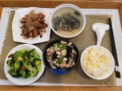 -海豚湾高端月子会所(黄浦店)