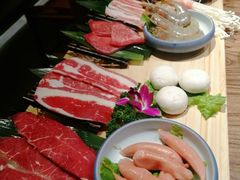 -明洞阿姨·韩式酱蟹烤肉·创意料理(三元桥店)