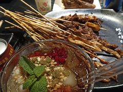 -何师烧烤·香辣蟹·川菜·30年老品牌(太古里旗舰店)