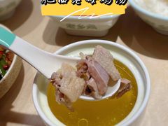 -老乡鸡(上海白玉兰广场店)