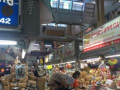 -瓦洛洛传统市场