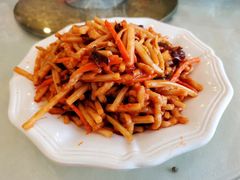 -鑫巴蜀小镇 · 水煮鱼专研店(玉桥店)