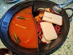 -鸿姐老火锅(疁城新天地店)