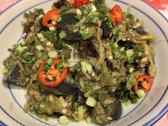 蒸擂椒皮蛋-荆九爷爆炒桥头三嫩(夫子庙店)