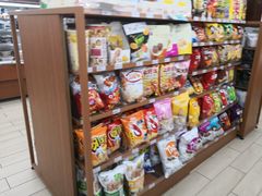 -全家便利店(莲花池东路店)