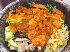 五花肉泡菜石锅拌饭-权味·朝鲜族拌饭(勒泰店)