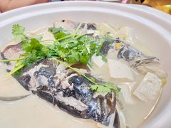 -堂瓦里·33年传统赣菜(第一街区店)