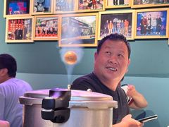 -蚝堡海鲜·威海菜·海肠捞饭·烧烤·亚洲吃蚝公司(幸福门店)