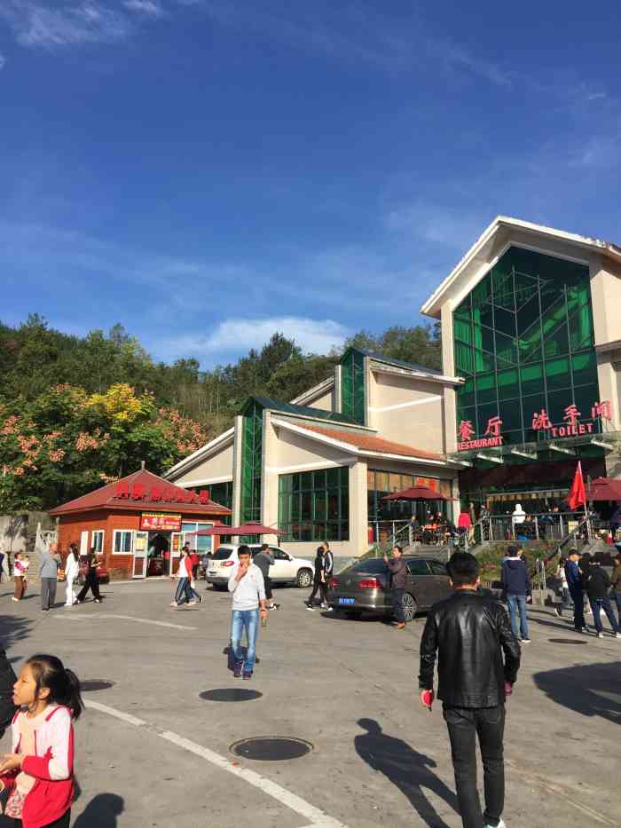 宁陕服务区-"疫情期间在家憋坏了,就想出去转一转,去洋.