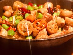 鹅卵石爆肥肠-老板恋上鱼(高新万达店)