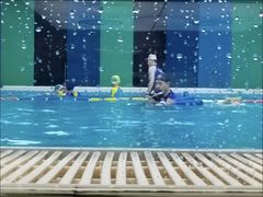 -Swim斯卫姆国际儿童游泳中心(红博中央公园店)