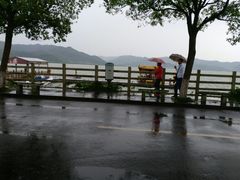 -东钱湖阳光沙滩
