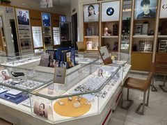 -光明眼镜·蔡司授权(九亭U天地店)