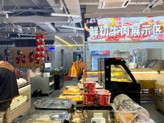 -来龍儿鲜切牛肉自助老火锅