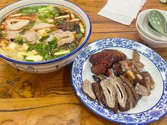 -朱秀英梆梆肉葫芦头(琉璃街店)