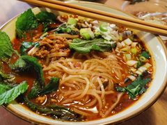 -叁窝雀·云南小锅米线(万象汇店)