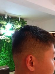 -心迪染发专门店