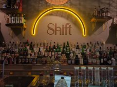 -Shift cocktail bar鸡尾酒吧