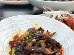 自贡无骨黑鸡爪-粉墨特色菜·烧烤音乐酒馆