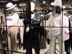 -广州白马服装市场
