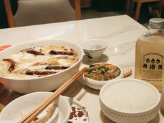 -渔语鱼酸菜鱼新川菜(来福士店)