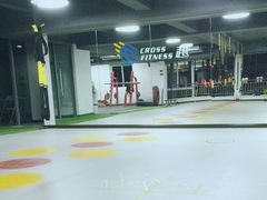 -越·健身工作室(华尔兹广场写字楼B栋店)