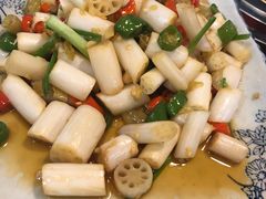 -湘聚南县土菜馆(龙山二路店)