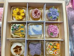 -昆明冠生园·鲜花饼·面包蛋糕(老街店)