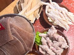 -赵美丽·重庆社区火锅·直营店(火车东站·中豪国际店)