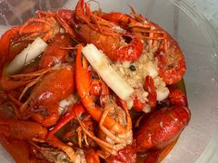 -龙虾奇迹泥炉烤肉(大华三路店)