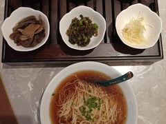 -松鹤面馆·古法焖肉面(观前店)