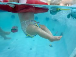 -熊小米专业儿童游泳馆