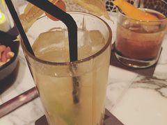 -OZONE 顶楼酒吧(香港丽思卡尔顿酒店)