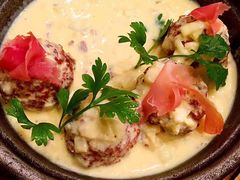 -香格里拉鱼跃地中海西餐厅·牛排披萨