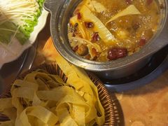 -塔兰齐新疆孜然火锅(鲤鱼山路店)