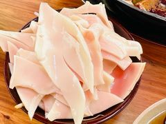 鲜猪黄喉-正南齊北重庆老火锅(光华村直营店)