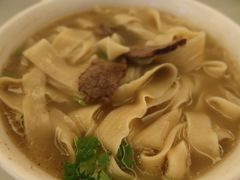 -十二忠手拉面(五福店)