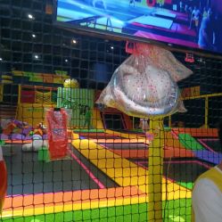 -蹦蹦跳跳(新奥购物中心店)