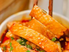 -李与白包子铺(桐梓林店)