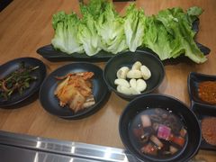 -肉甲韩国木炭烤肉(新壹街1店)