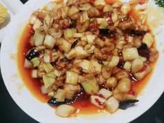 -东口码头·烧鸽子·鱼头泡饼·地方菜(金鹰悦城店)