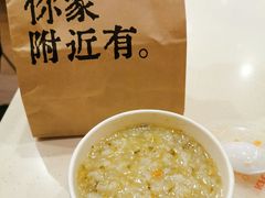 雪菜鸡肉粥-肯德基(北京南站店)