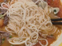 -粉小主·贵州酸汤牛肉粉(南京仙林金鹰店)