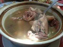 茶油土鸡-蓝国饭店