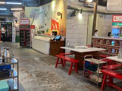 大堂-憨铁匠老火锅(龙岗万科里店)