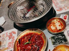 -草家酱蟹炭火烤肉店(珲春南路二店)