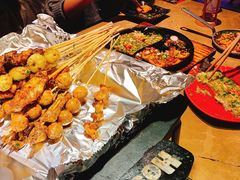 -何师烧烤Pro ·江湖川菜·小龙虾·精酿(太古里旗舰店)
