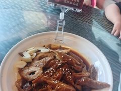 -老鼎万春卤菜(五代传承创始老店)