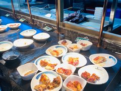 -金马门国际美食百汇(珞喻路店)