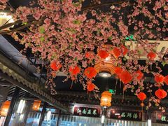 -卢大鲜鱼头捞饭(美利广场店)